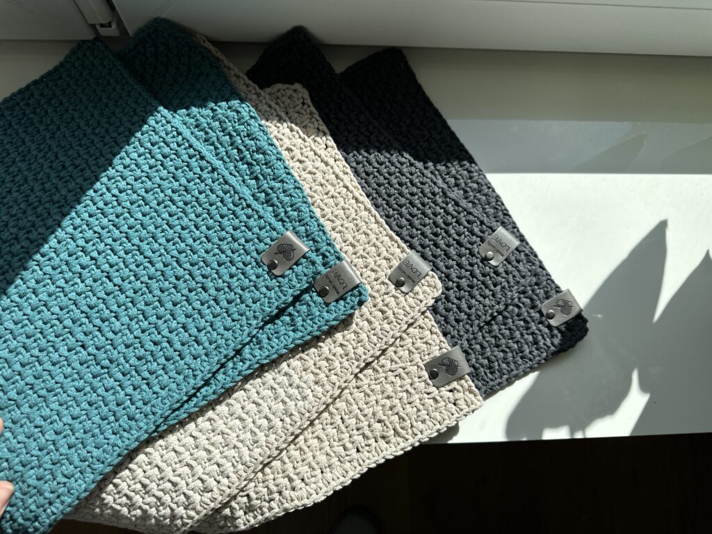 Platzsets drei Farben